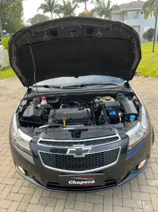 CHEVROLET-CRUZE-2013