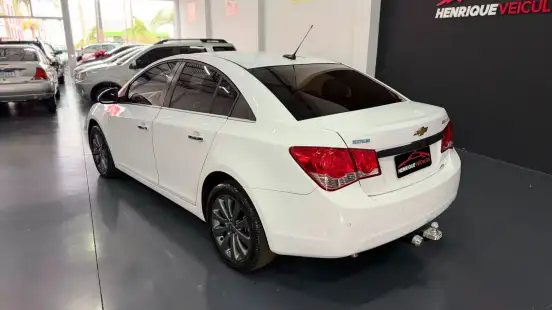 CHEVROLET-CRUZE-2014