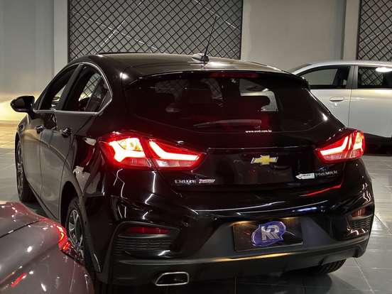 CHEVROLET-CRUZE-2019