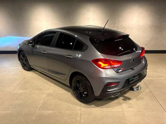 CHEVROLET-CRUZE-2022