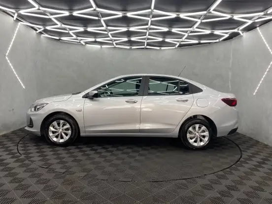 CHEVROLET-ONIX-2021