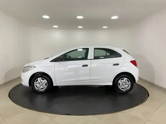 CHEVROLET-ONIX-2016