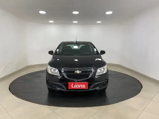 CHEVROLET-ONIX-2014