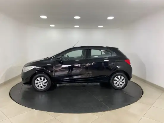 CHEVROLET-ONIX-1.0 MPFI LT 8V FLEX 4P MANUAL CHEVROLET-ONIX-2014