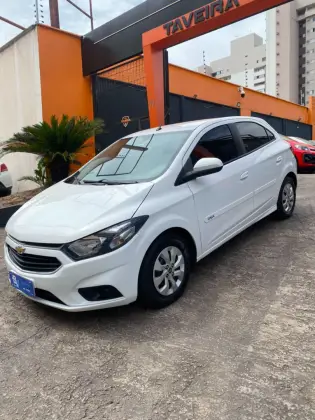 CHEVROLET ONIX 1.0 MPFI LT 8V FLEX 4P MANUAL