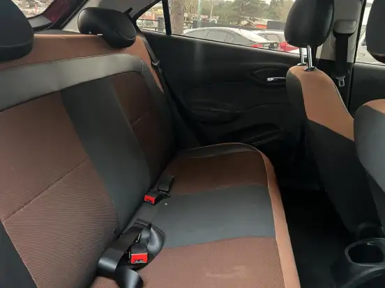 CHEVROLET-ONIX-1.4 MPFI ACTIV 8V FLEX 4P AUTOMÁTICO CHEVROLET-ONIX-2018