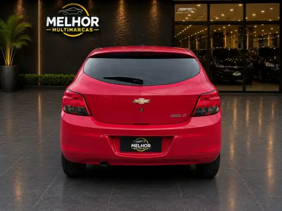 CHEVROLET-ONIX-1.4 MPFI LT 8V FLEX 4P AUTOMÁTICO CHEVROLET-ONIX-2015
