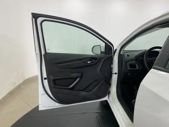 CHEVROLET-ONIX-2016