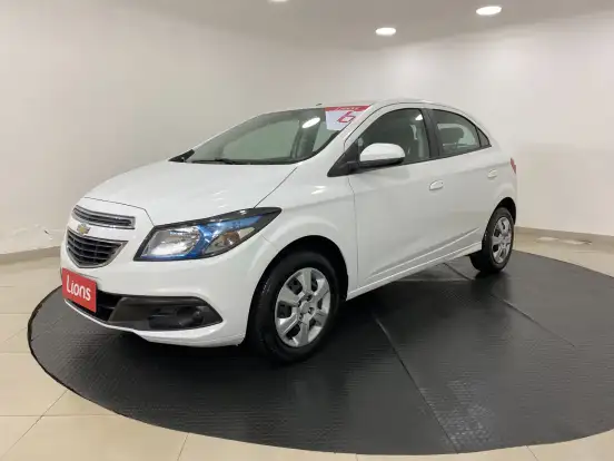 CHEVROLET-ONIX-2016