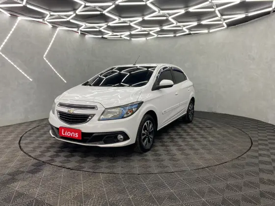 CHEVROLET ONIX 1.4 MPFI LTZ 8V FLEX 4P AUTOMÁTICO