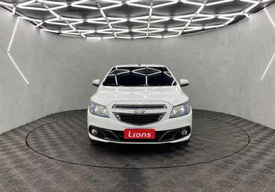 CHEVROLET-ONIX-2014
