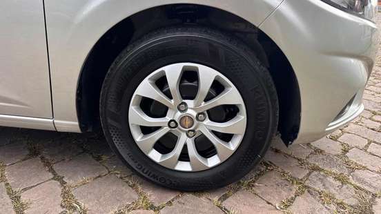 CHEVROLET-ONIX-2019