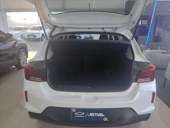 CHEVROLET-ONIX-2024