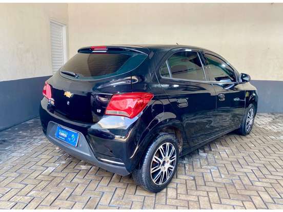 CHEVROLET-ONIX-1.0 MPFI LT 8V FLEX 4P MANUAL CHEVROLET-ONIX-2017