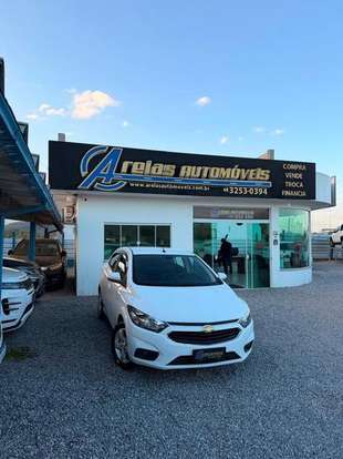 CHEVROLET-ONIX-2018
