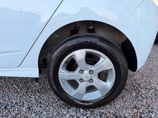 CHEVROLET-ONIX-1.4 MPFI ACTIV 8V FLEX 4P AUTOMÁTICO CHEVROLET-ONIX-2018