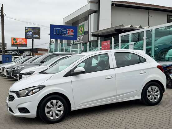 CHEVROLET-ONIX-1.4 MPFI LT 8V FLEX 4P AUTOMÁTICO CHEVROLET-ONIX-2018