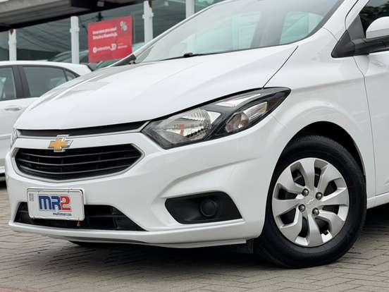 CHEVROLET-ONIX-1.4 MPFI LT 8V FLEX 4P AUTOMÁTICO CHEVROLET-ONIX-2018