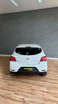 CHEVROLET-ONIX-1.4 MPFI LTZ 8V FLEX 4P AUTOMÁTICO CHEVROLET-ONIX-2018