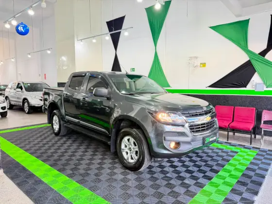 CHEVROLET S10 2.5 ADVANTAGE 4X2 CD 16V FLEX 4P MANUAL CHEVROLET S10 2.5 ADVANTAGE 4X2 CD 16V FLEX 4P MANUAL