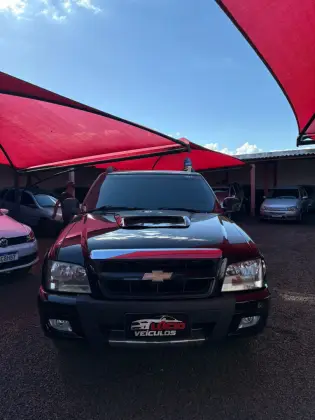 CHEVROLET S10 2.8 EXECUTIVE 4X2 CD 12V TURBO ELECTRONIC INTERCOOLER DIESEL 4P MANUAL