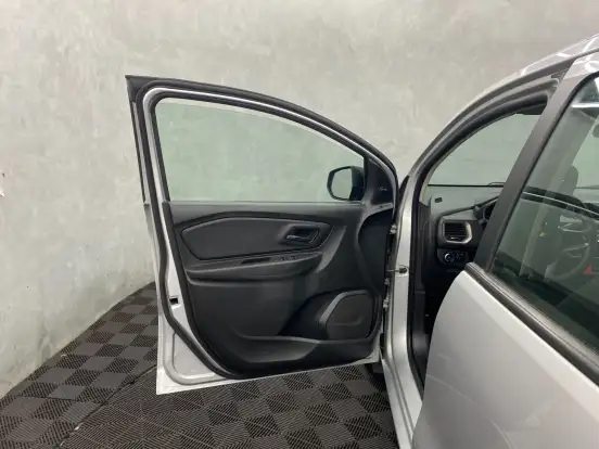 CHEVROLET-SPIN-1.8 LS 8V FLEX 4P MANUAL CHEVROLET-SPIN-2022