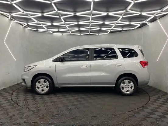 CHEVROLET-SPIN-2021