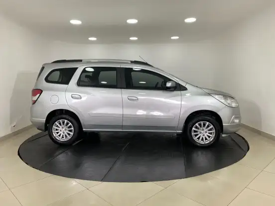 CHEVROLET-SPIN-1.8 LT 8V FLEX 4P AUTOMÁTICO CHEVROLET-SPIN-2015