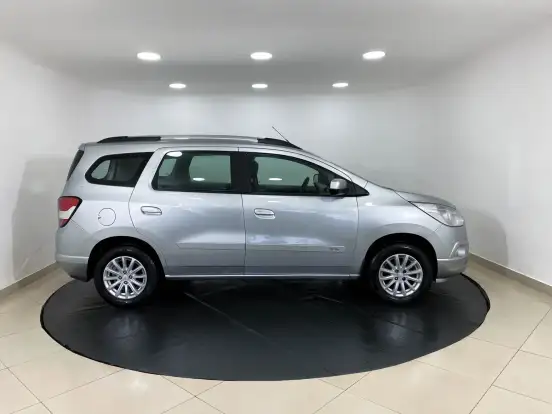 CHEVROLET-SPIN-2015