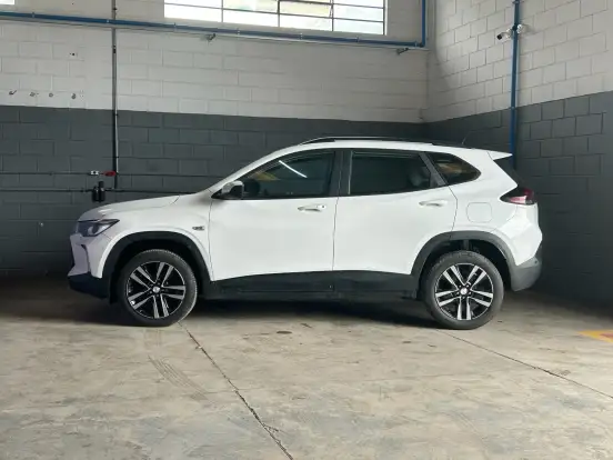 CHEVROLET-TRACKER-2025