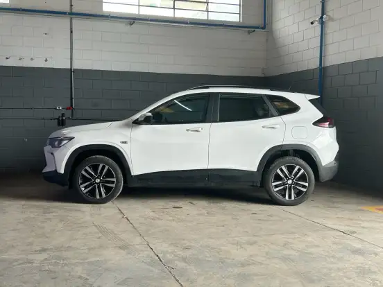 CHEVROLET-TRACKER-2025