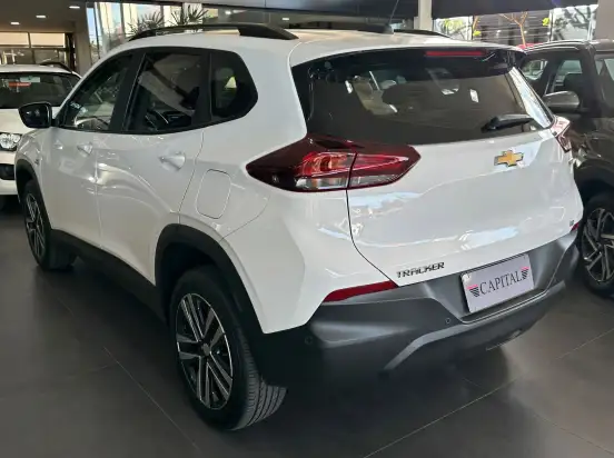 CHEVROLET-TRACKER-2024
