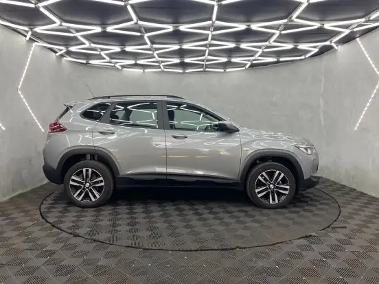 CHEVROLET-TRACKER-2025