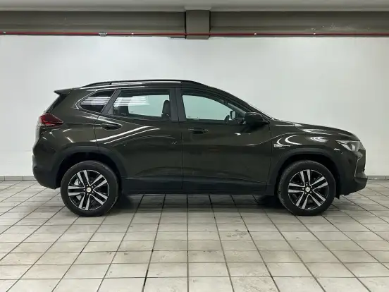 CHEVROLET-TRACKER-2025