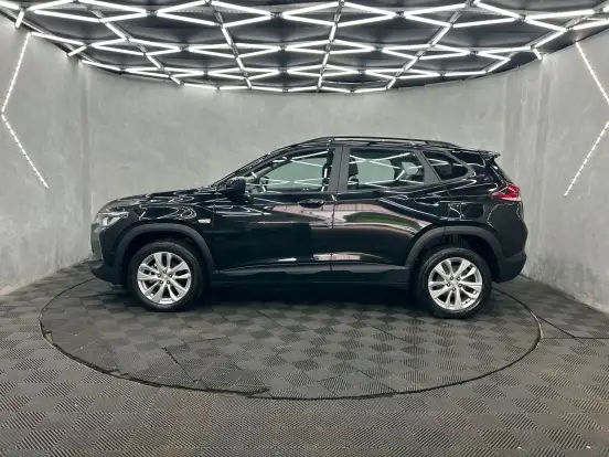 CHEVROLET-TRACKER-2024