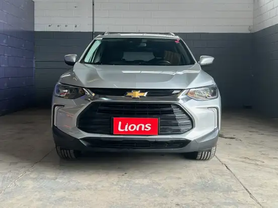 CHEVROLET-TRACKER-2023