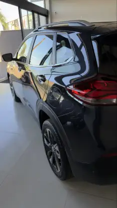 CHEVROLET-TRACKER-2024