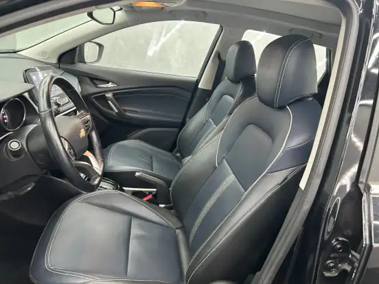 CHEVROLET-TRACKER-2025