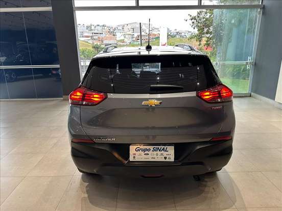 CHEVROLET-TRACKER-2020