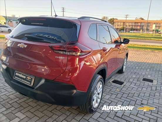 CHEVROLET-TRACKER-2022