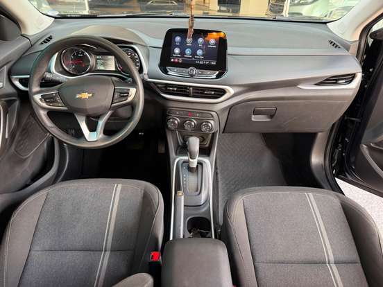 CHEVROLET-TRACKER-2024