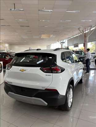 CHEVROLET-TRACKER-2026