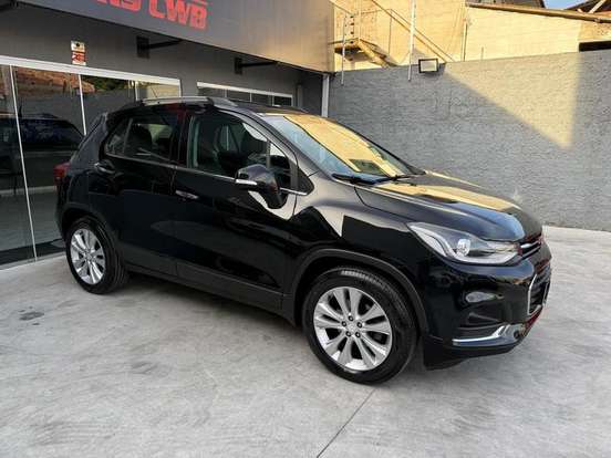 CHEVROLET-TRACKER-2018