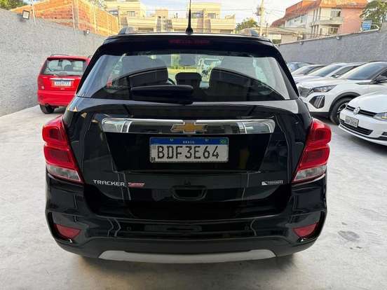 CHEVROLET-TRACKER-2018