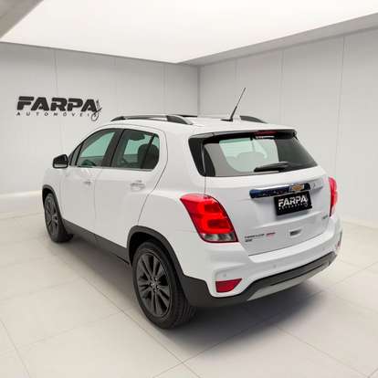 CHEVROLET-TRACKER-2018