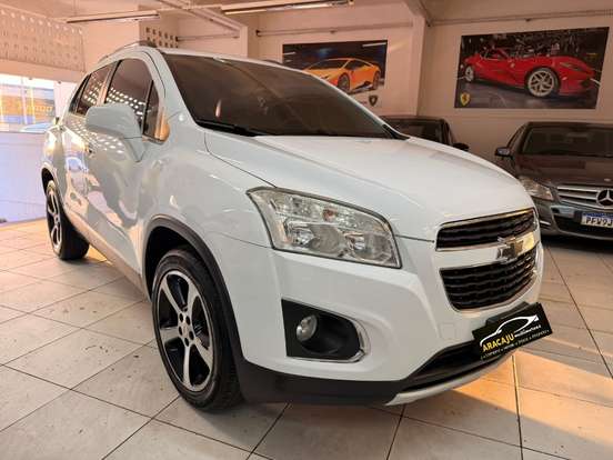 CHEVROLET-TRACKER-2015