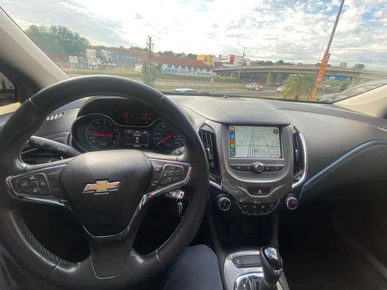 CHEVROLET-CRUZE-2017