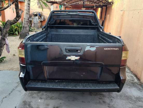 CHEVROLET-MONTANA-2010