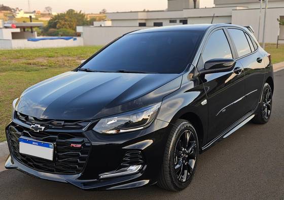 CHEVROLET ONIX 1.0 TURBO FLEX RS AUTOMÁTICO