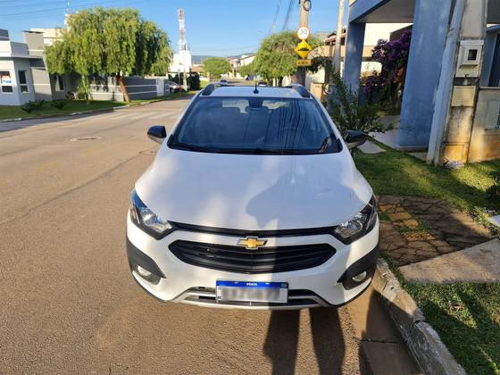 CHEVROLET ONIX 1.4 MPFI ACTIV 8V FLEX 4P MANUAL